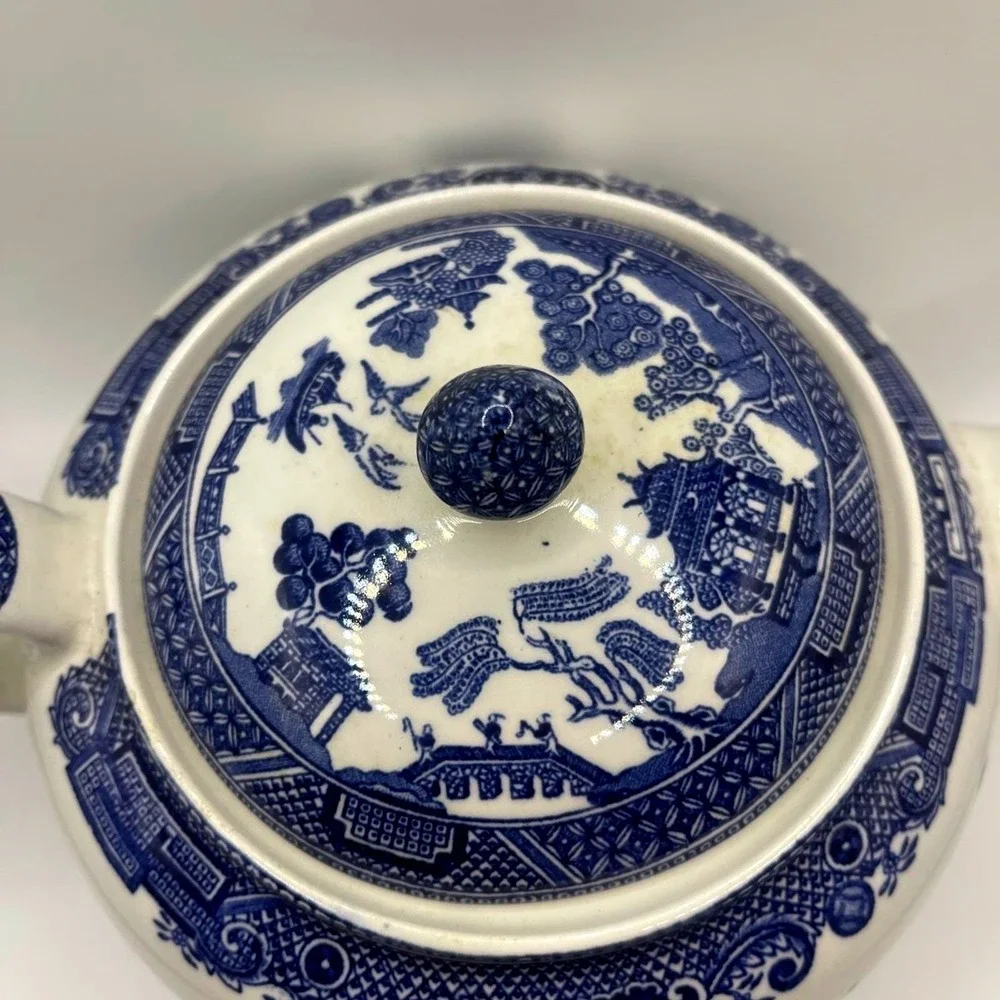 Vintage Blue Willow Teapot Made in England Cobalt Blue White Chinoiserie Ceramic